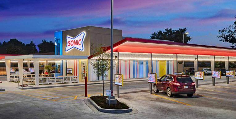 what time does sonic close