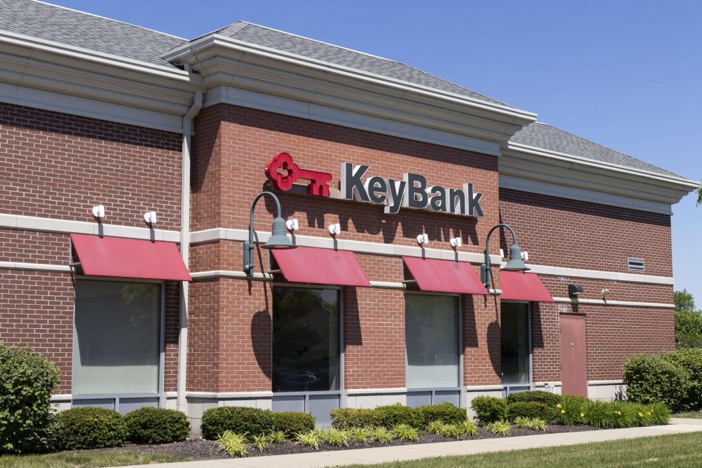 what are keybank hours on sunday