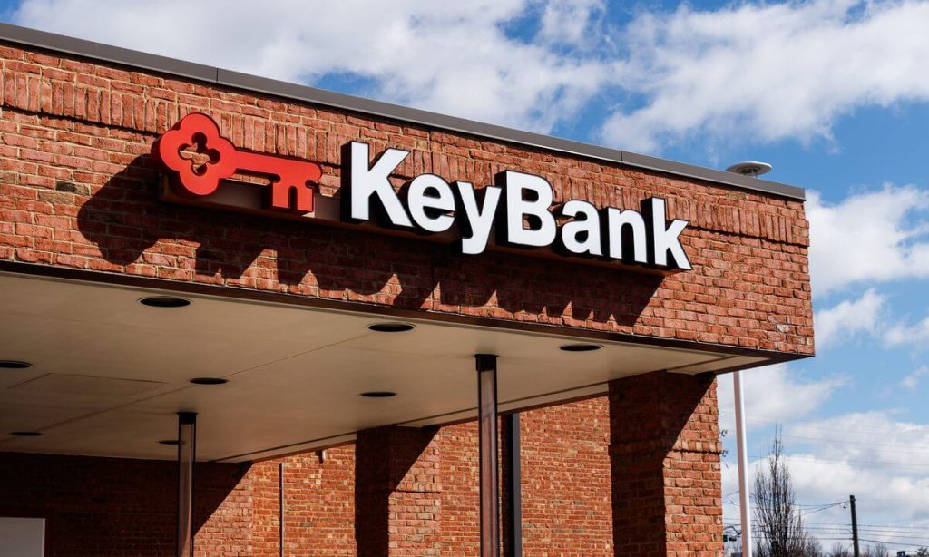 what time does keybank open and close